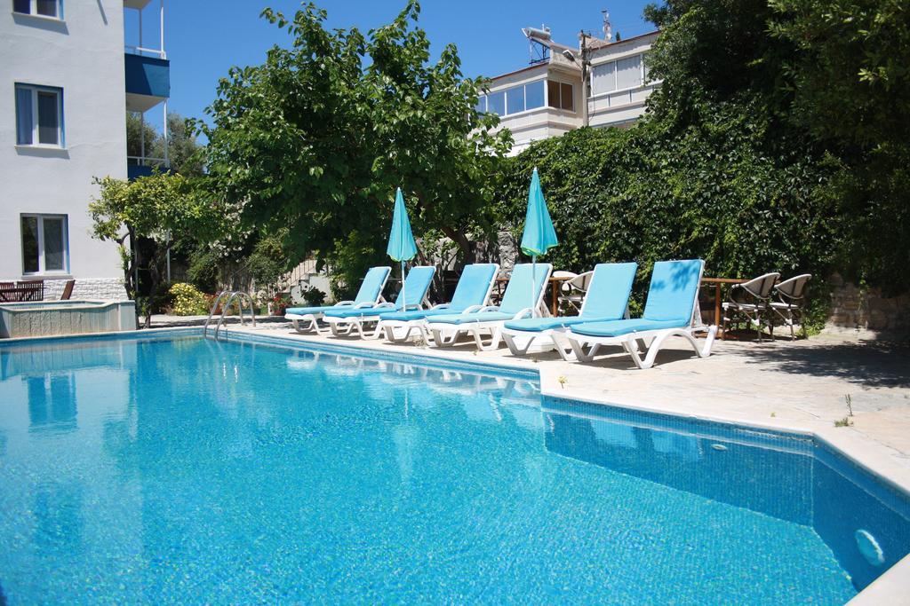 Parla Apart Hotel Çeşme Kültér fotó